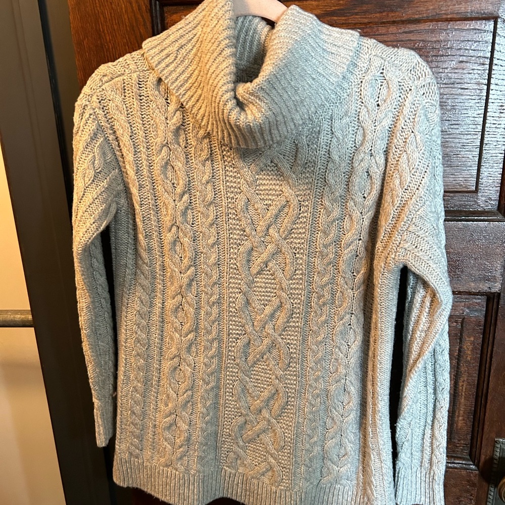 LOFT sweater